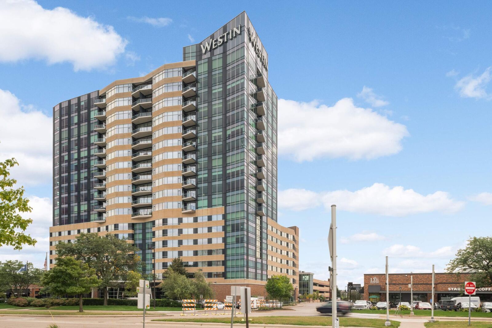 Property Photo:  3209 Galleria 804  MN 55435 