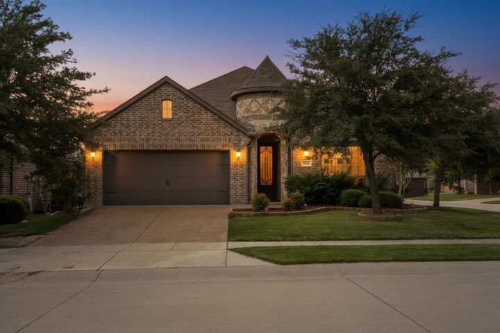 Property Photo: 1313 Koto Wood Drive TX 75189