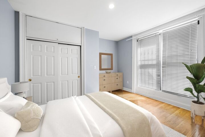 Property Photo: 330 1/2 E St 1 MA 02127