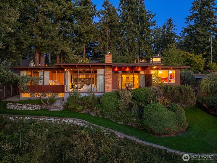 Property Photo: 16747 32nd Avenue SW WA 98166