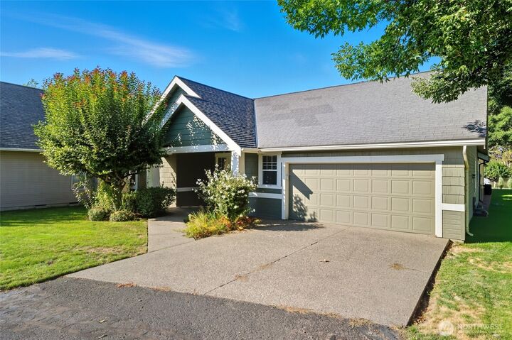 702 SE Creekside Drive  College Place WA 99324 photo