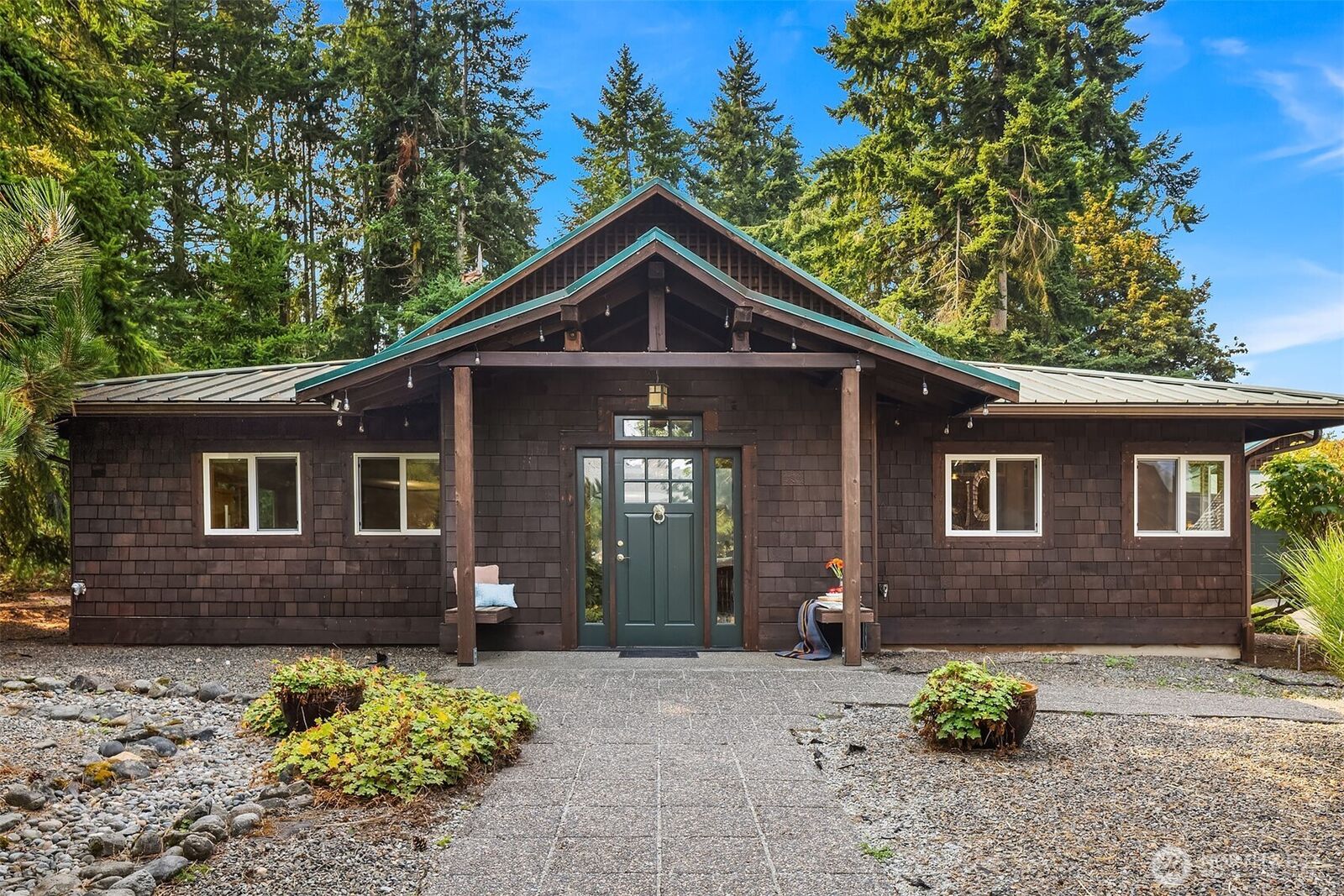 Property Photo: 707 Decker Avenue WA 98260