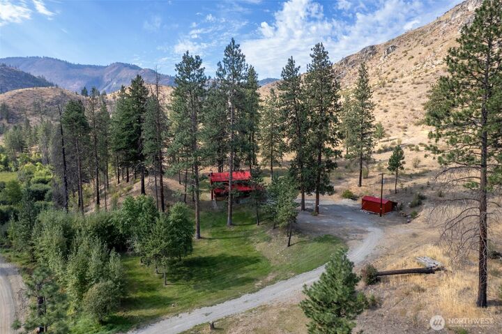 Property Photo:  1425  Salmon Creek Road  WA 98819 