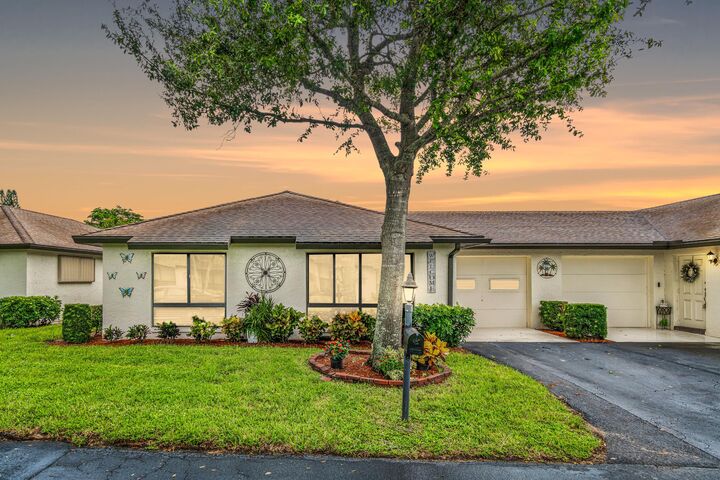 4666 Finchwood Terrace A  Boynton Beach FL 33436 photo