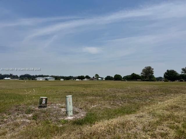 Property Photo:  8701 Hampshire Dr.  FL 33876 