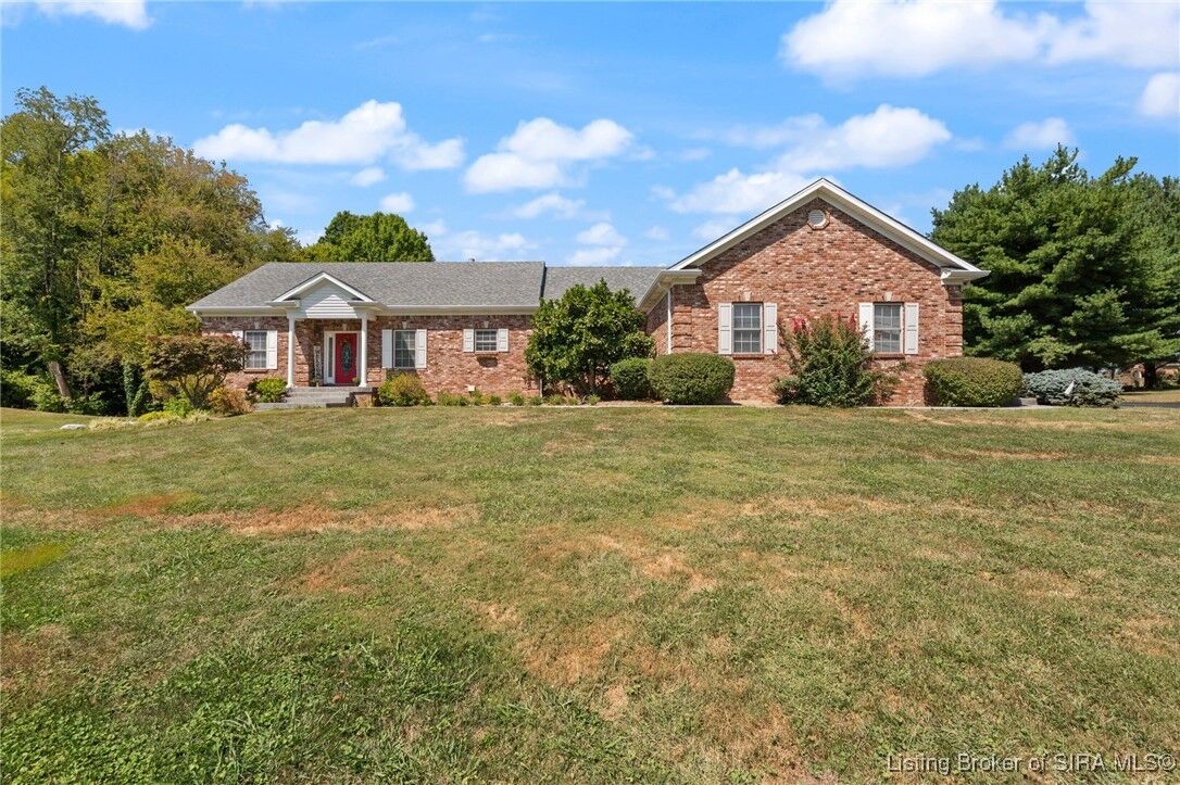 Property Photo:  5301 Stone Creek Drive  IN 47111