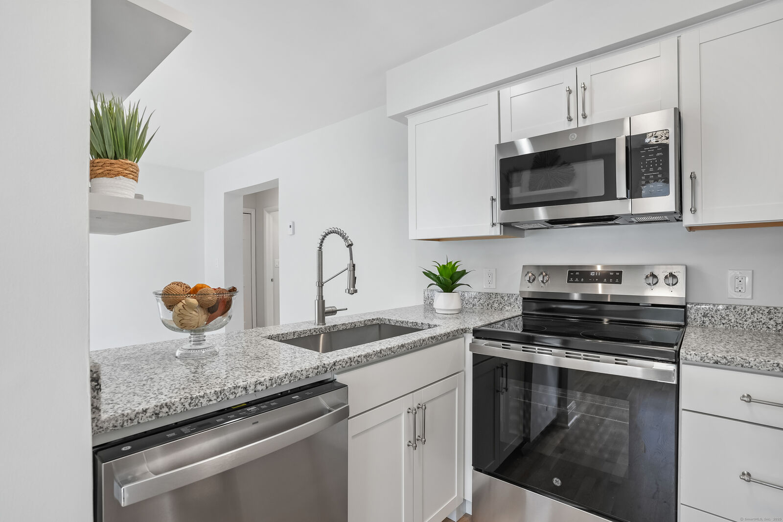 Property Photo: 39 Main Street 2-2 CT 06801