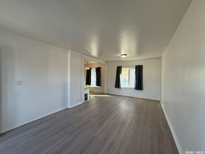 Property Photo: 29 6th Street Crescent W SK S0L 1S0
