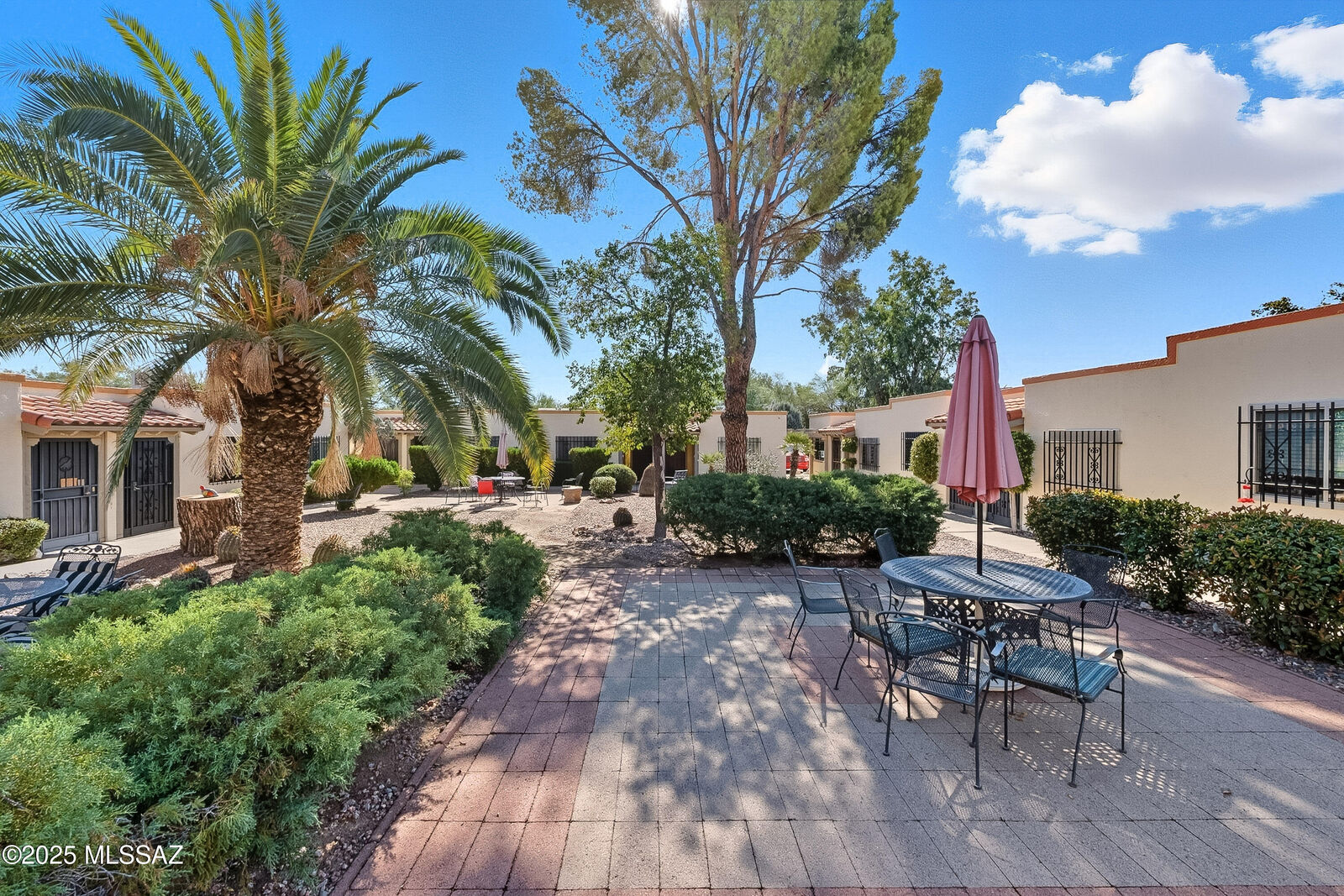 Property Photo:  102 Cll Del Tiempo  AZ 85614 