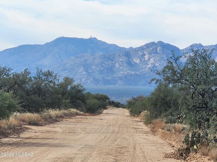 Property Photo:  18 Lots W Diamond Bell Ranch Road 403  AZ 85736 