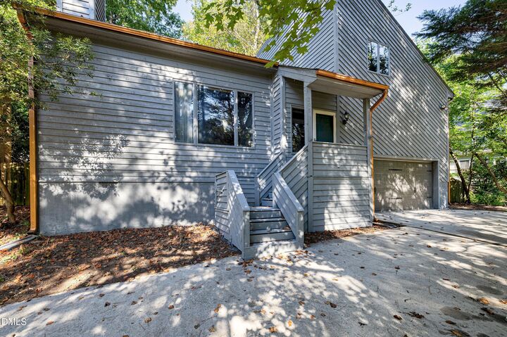 Property Photo: 205 Kingsmill Road NC 27511
