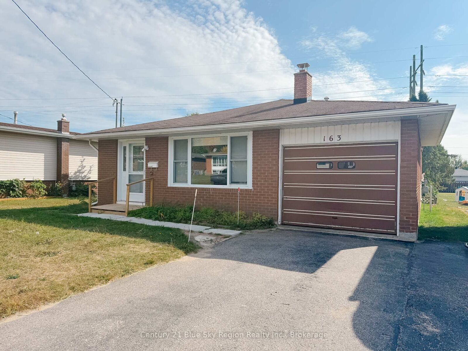Property Photo:  163 Beverly Road  ON P1B 7P7 