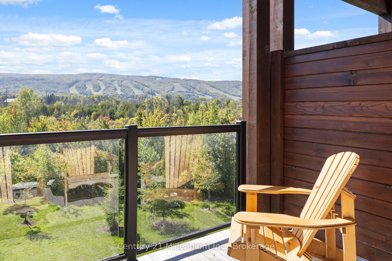 Property Photo:  20 Beckwith Lane 306  ON L9Y 0R4 