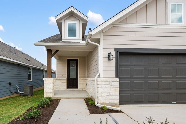 Property Photo:  277 Ranier Way  TX 78620 