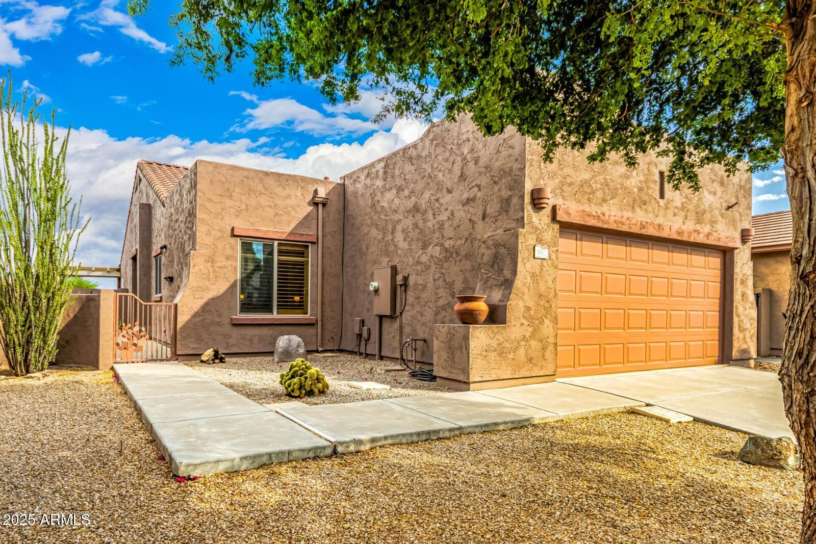 Property Photo:  8483 S Thorne Mine Lane  AZ 85118 