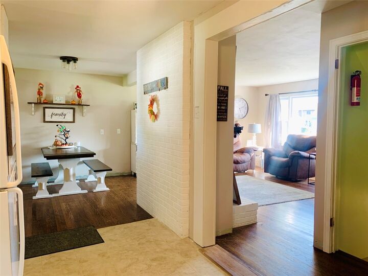 Property Photo:  3 Brook Avenue  NY 13901 