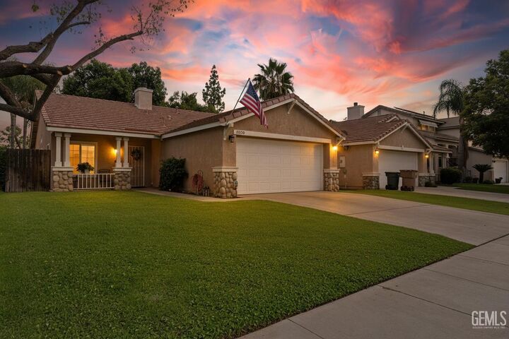 3730 Amur Maple Drive  Bakersfield CA 93311 photo