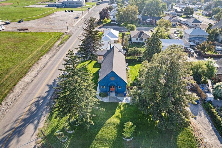 Property Photo:  712 N 4th Street  ID 83660 