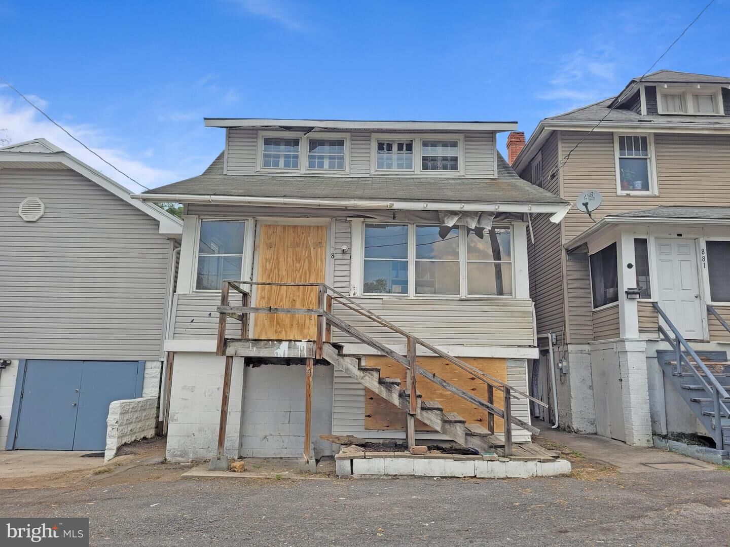 Property Photo:  883 Patterson Avenue  MD 21502 