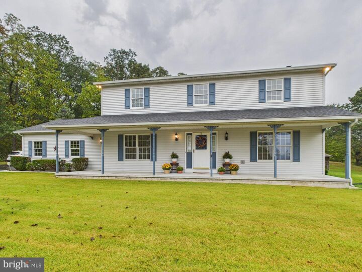 Property Photo:  1568 Table Rock Road  PA 17307 
