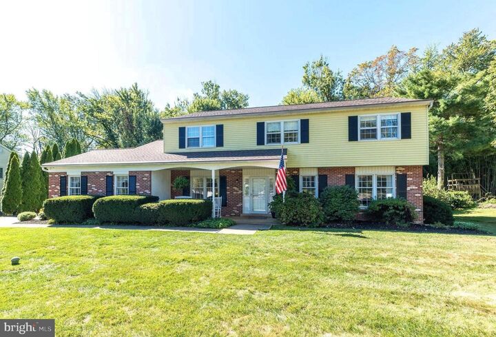1208 Dickinson Drive  Yardley PA 19067 photo