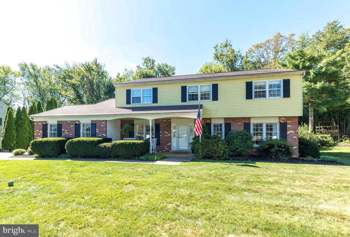 Property Photo:  1208 Dickinson Drive  PA 19067 