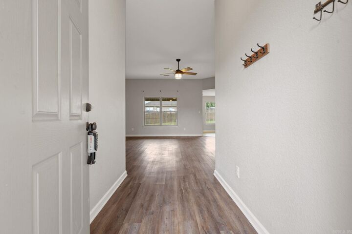 Property Photo:  265 Durham Loop  AR 71913 