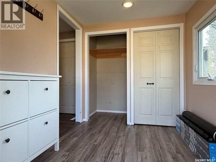 Property Photo: 702 4th Avenue W SK S0A 2P0