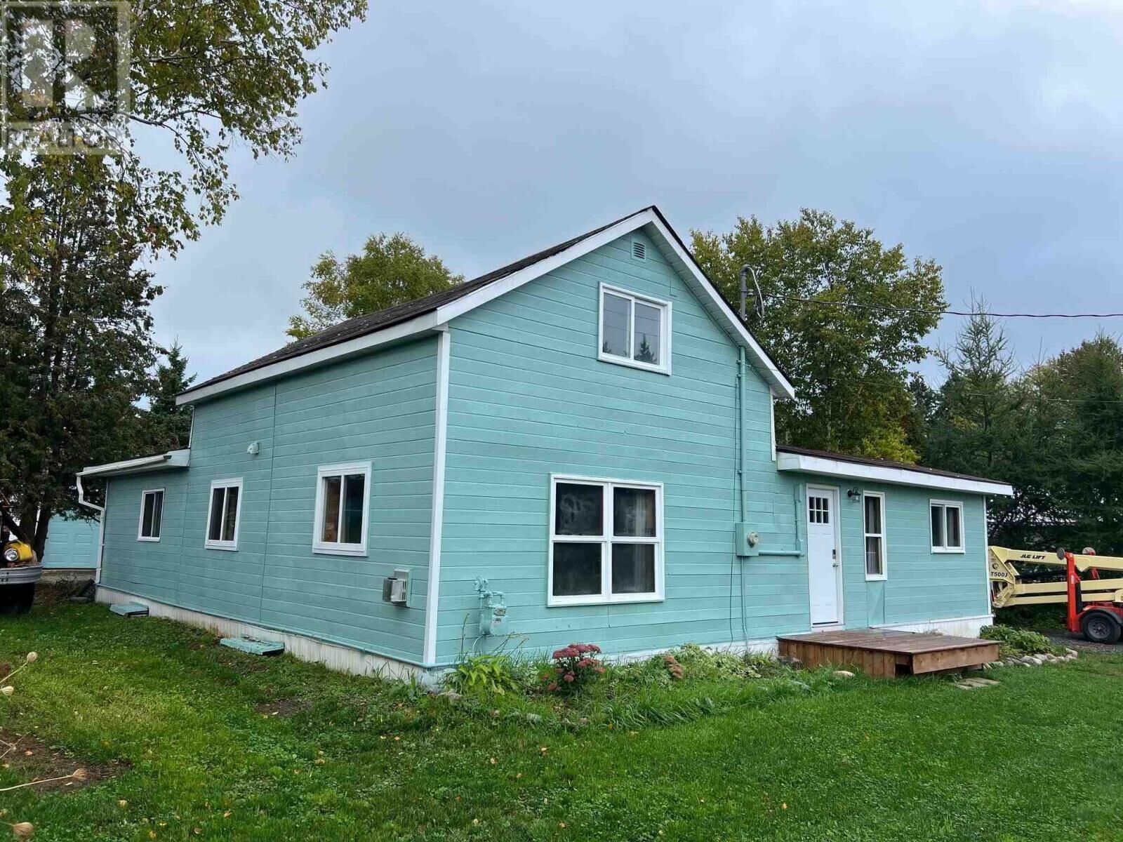 Property Photo:  13 Quincy St  ON P0R 1C0 
