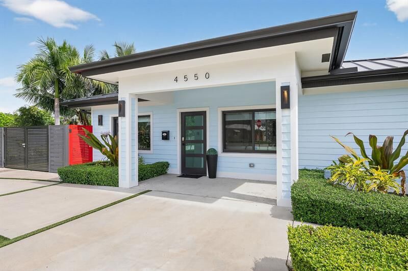 Property Photo: 4550 NE 3rd Ave FL 33334