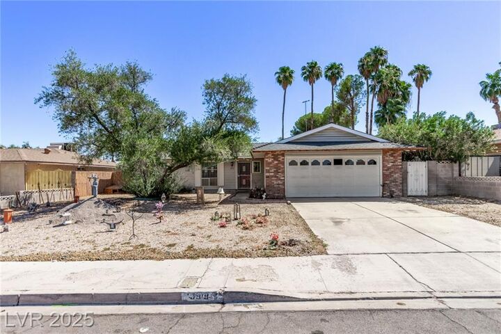 Property Photo: 3919 Brighthill Avenue NV 89121
