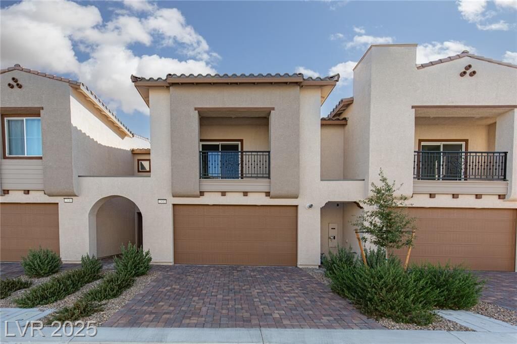Property Photo:  2532 Vittora Pointe Street  NV 89044 