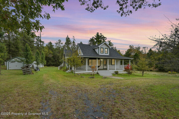 Property Photo:  28 Old White Haven Lane  PA 18661 