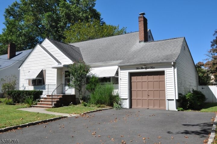 Property Photo:  504 Meisel Ave  NJ 07081 