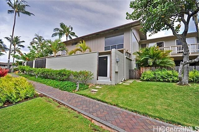 Property Photo:  404 Koko Isle Circle 1802  HI 96825 