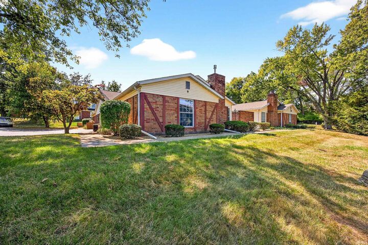 Property Photo:  3302 S Commons Drive  IN 47401 
