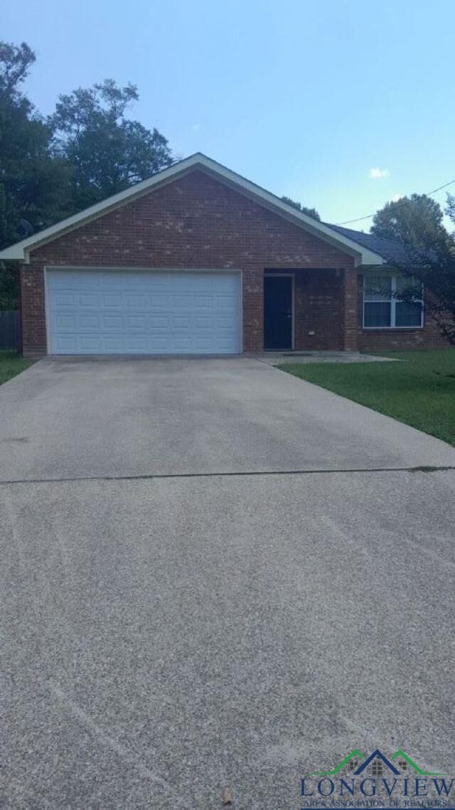 Property Photo:  317 Robinhood  TX 75961 