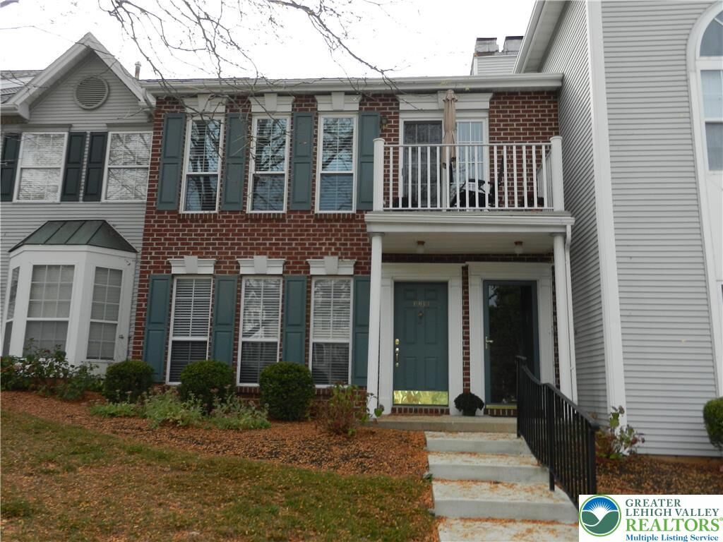 Property Photo:  1982 Willings Lane  PA 18055 