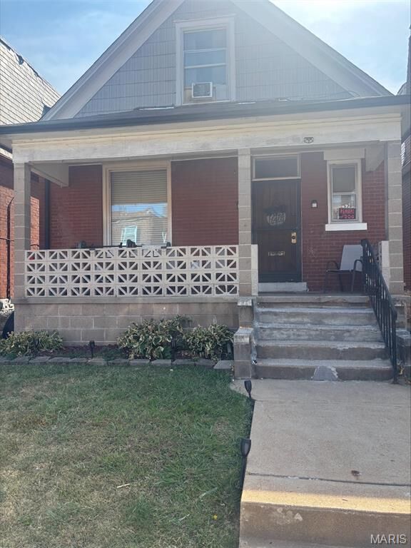 Property Photo:  5232 Highland Avenue  MO 63113 