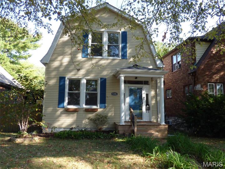 5206 S 37th Street  St Louis MO 63116 photo
