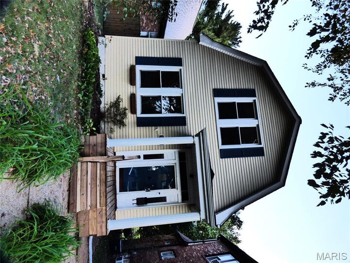 5206 S 37th Street  St Louis MO 63116 photo
