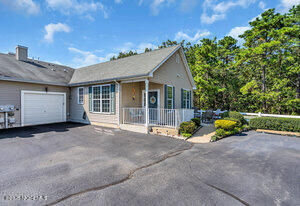 Property Photo:  23 Walkabout Court  NJ 08759 