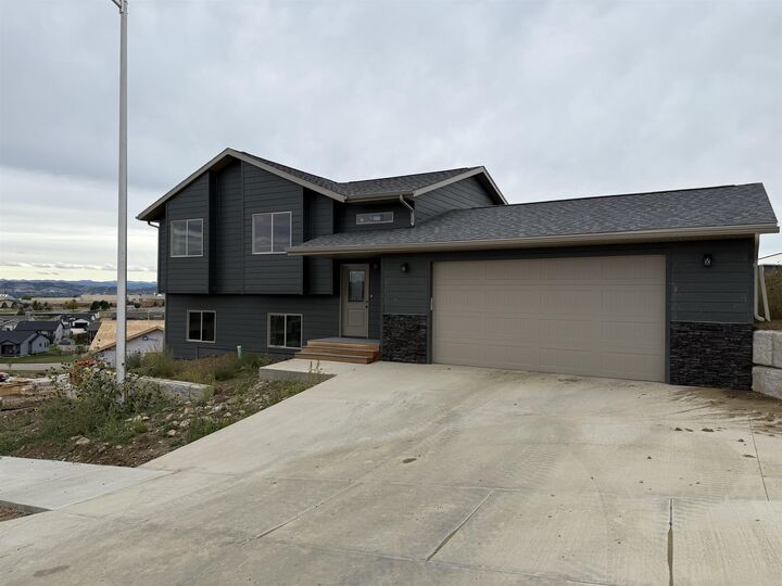 5336 Silverton Street  Rapid City SD 57703 photo