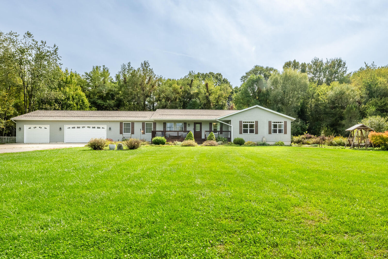 Property Photo:  5570 Territorial Road  MI 49022 