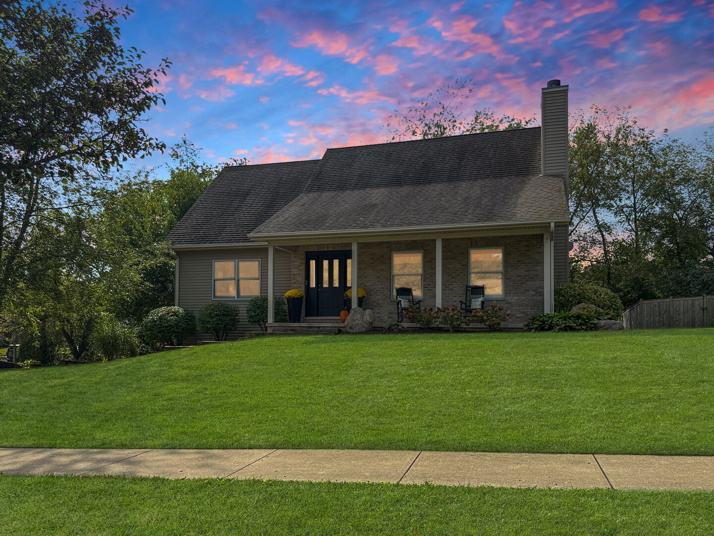 Property Photo: 735 Bauman Street IL 60152