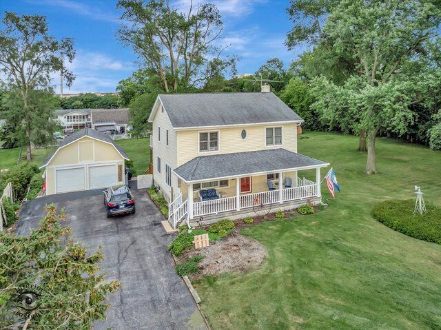 Property Photo: 4S069 Barclay Road IL 60563