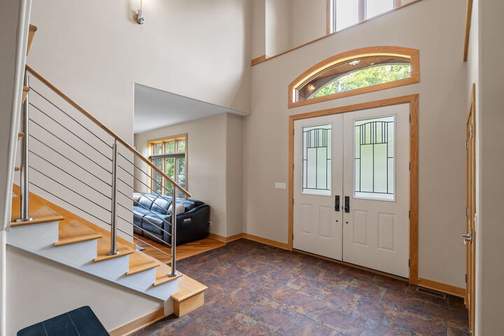 Property Photo:  5546 Laurel Avenue  IL 60525 