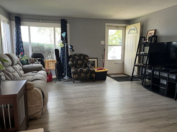 Property Photo:  220 W Raye Drive  IL 60411 