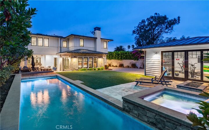 Property Photo:  1024 Via Nogales  CA 90274 