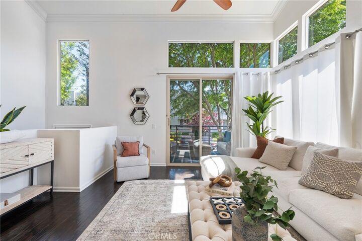 Property Photo:  5547 Strand 101  CA 90250 